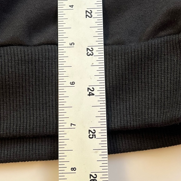 Fashion Nova Crew Neck Sweater R172-3 - Picture 6 of 6